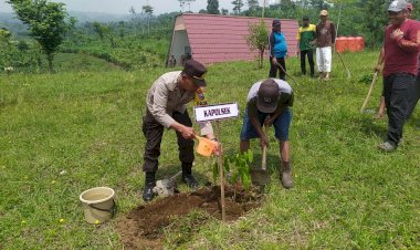 Sinergitas-TNI-Polri-Hijaukan-Lumajang,-2000-Pohon-Ditanam-di-Buper-Glagah-Arum